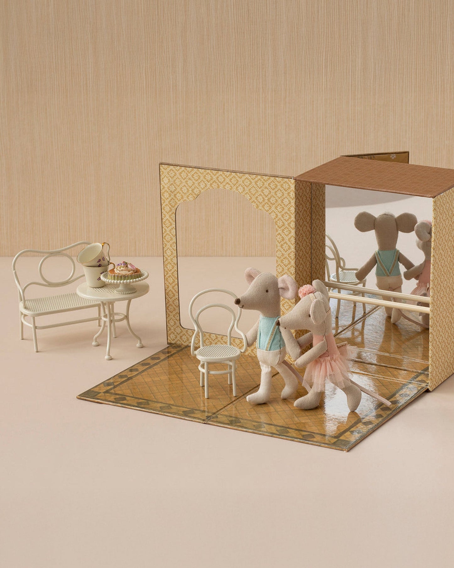 Maileg Ballet Mice Dance Studio